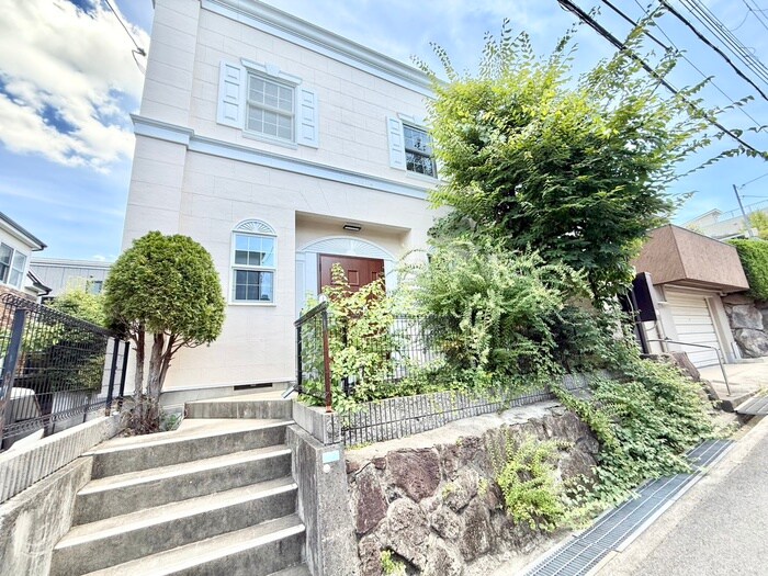 エスプラナードの物件外観写真