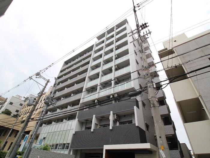 エスト－ネ江坂の物件外観写真