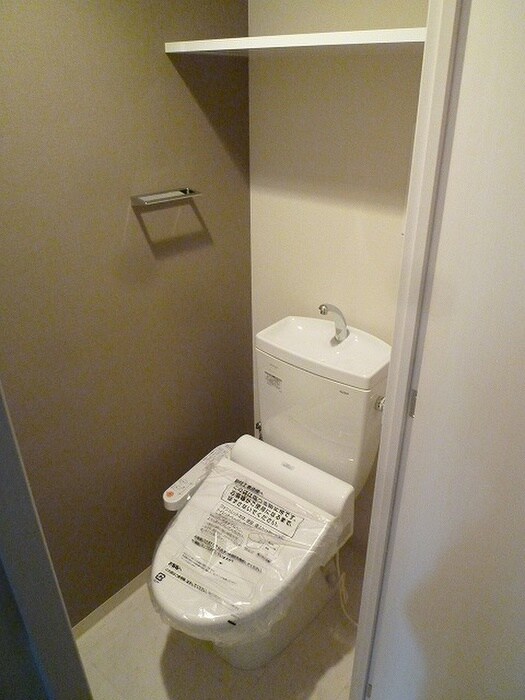 エスト－ネ江坂の物件内観写真