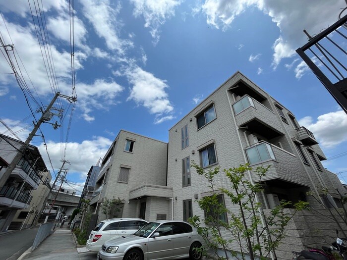 ベルブランシュの物件外観写真