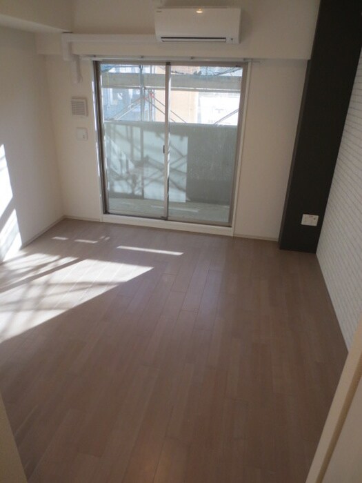 SEST新大阪の物件内観写真