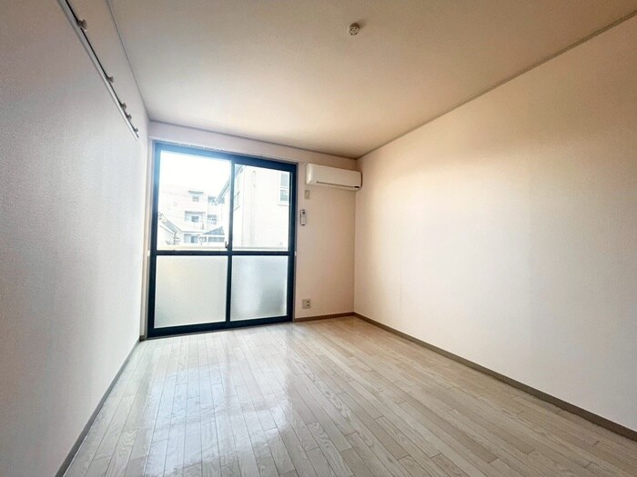 ｲｰｽﾄﾊｲﾂ甲南の物件内観写真