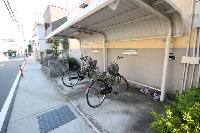 ｲｰｽﾄﾊｲﾂ甲南の物件外観写真