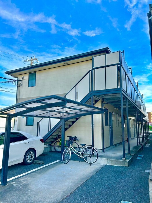 パセオ朋栄Ⅱの物件外観写真