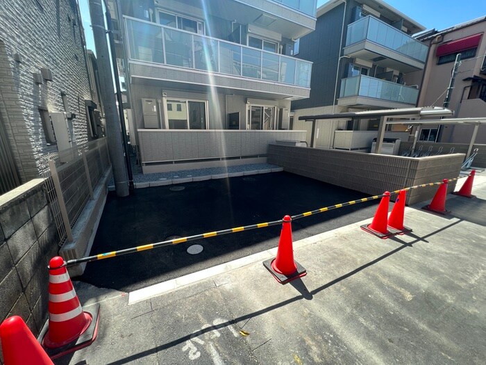 太秦レジデンス　E棟の物件外観写真