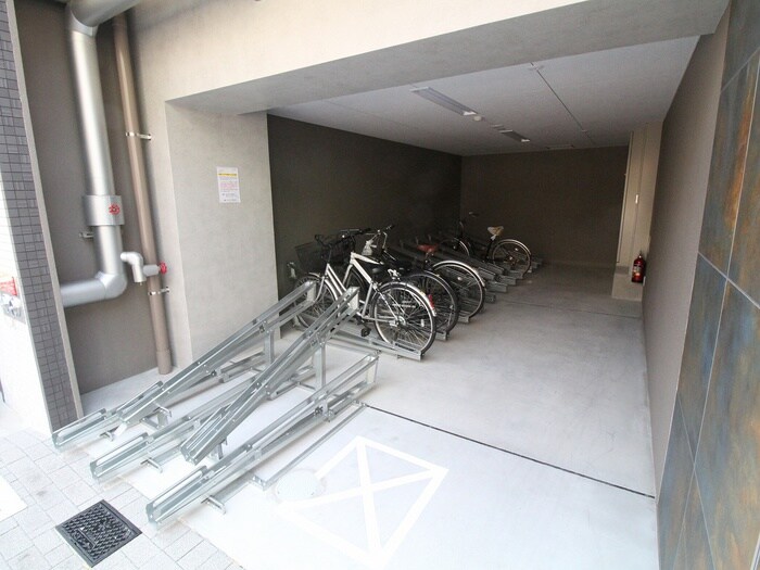 ワールドアイ神戸湊町(1004)の物件外観写真