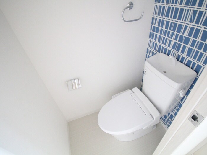 ワールドアイ神戸湊町(1004)の物件内観写真