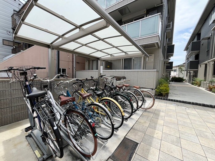 太秦レジデンス　W棟の物件外観写真