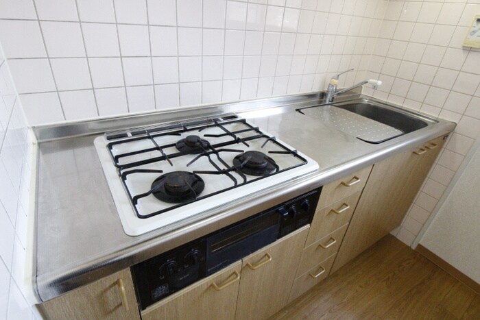 パインフィールド二条城の物件内観写真