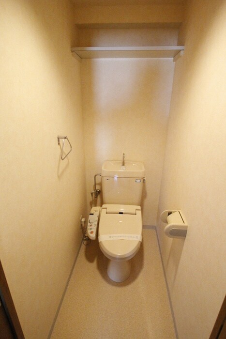 パインフィールド二条城の物件内観写真