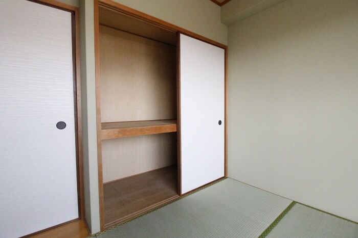 パインフィールド二条城の物件内観写真