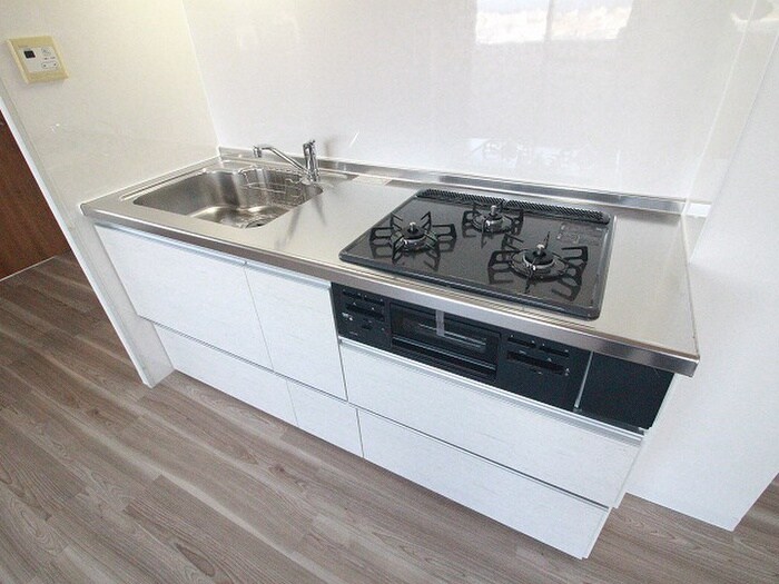 パインフィールド二条城の物件内観写真