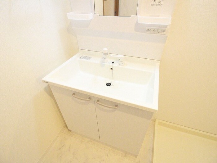 パインフィールド二条城の物件内観写真