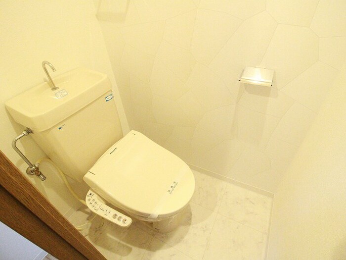 パインフィールド二条城の物件内観写真