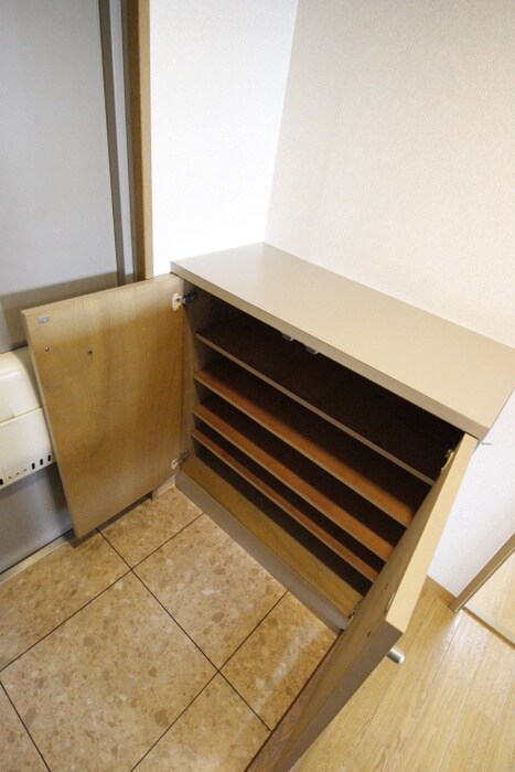 パインフィールド二条城の物件内観写真