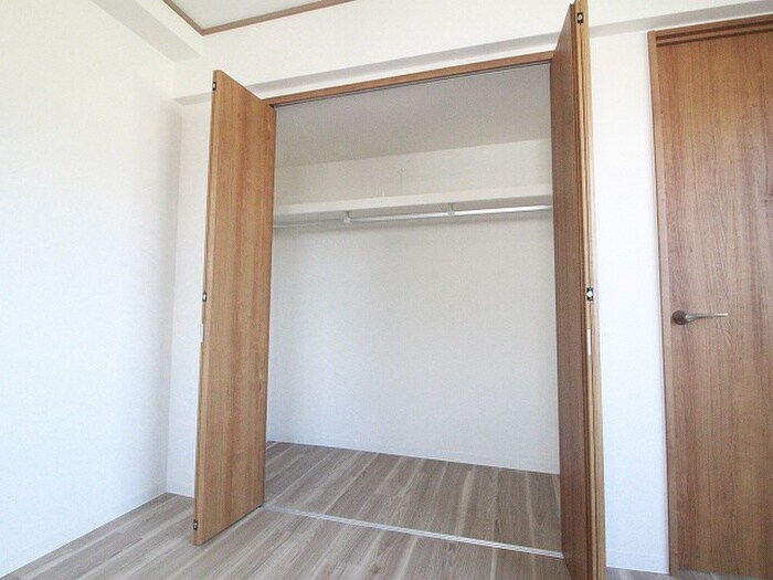 パインフィールド二条城の物件内観写真