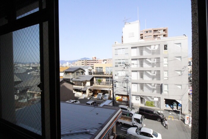 パインフィールド二条城の物件内観写真