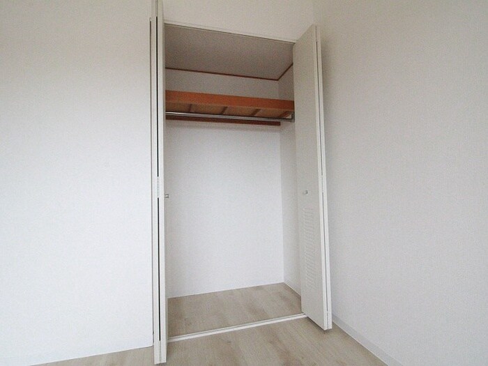 パインフィールド二条城の物件内観写真