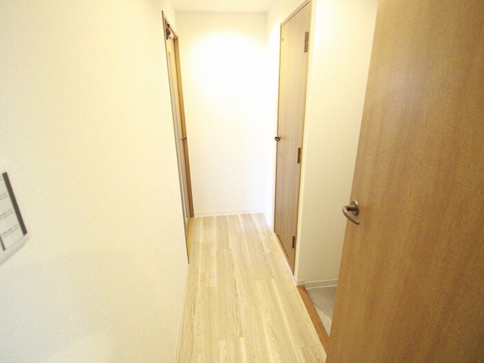 パインフィールド二条城の物件内観写真