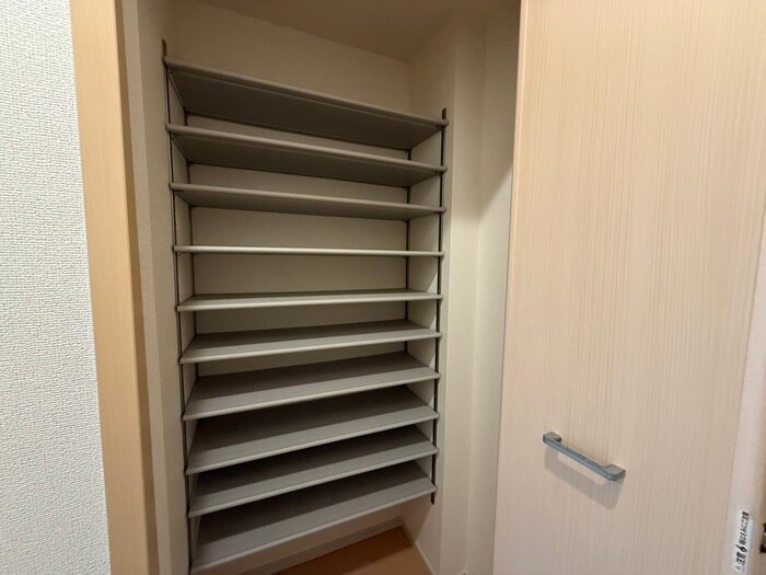 カミノレアルの物件内観写真