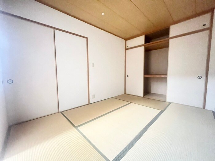 ﾌｧﾐ-ﾙｶﾞ-ﾃﾞﾝ二条駅前西棟（415）の物件内観写真