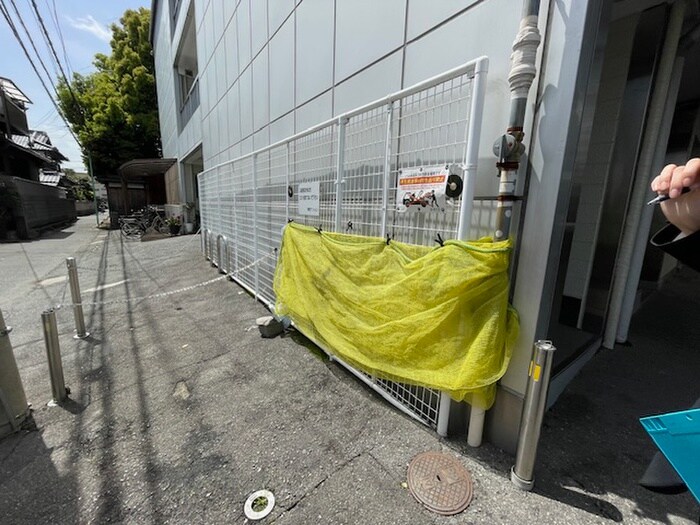 神吉マンションの物件外観写真