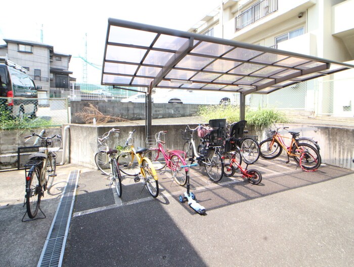 エイトハウス上野台の物件外観写真