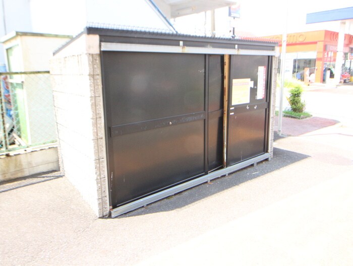 エイトハウス上野台の物件外観写真