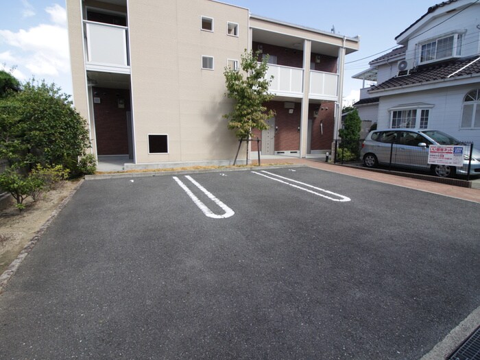 メゾンソウザⅠの物件外観写真