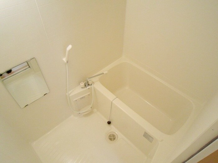 ｱﾝﾌﾟﾙ-ﾙﾌｪ-ﾙﾌﾘ-ｼﾞｱの物件内観写真