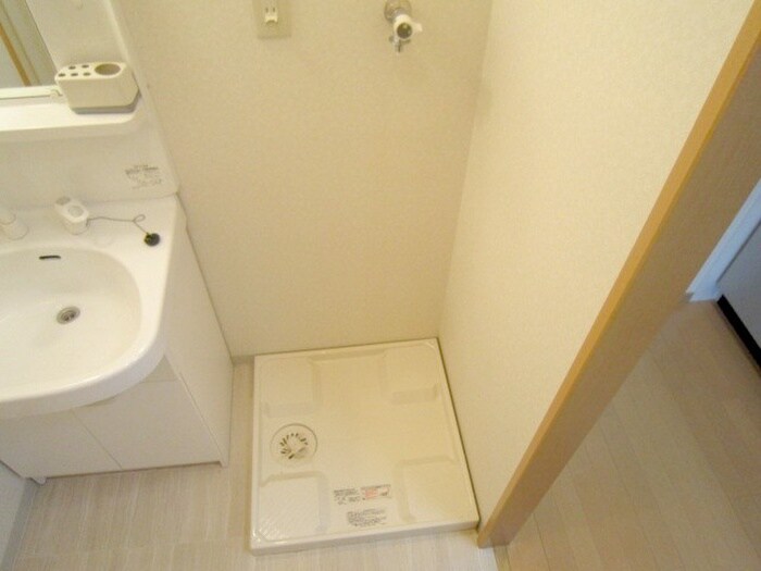 ｱﾝﾌﾟﾙ-ﾙﾌｪ-ﾙﾌﾘ-ｼﾞｱの物件内観写真