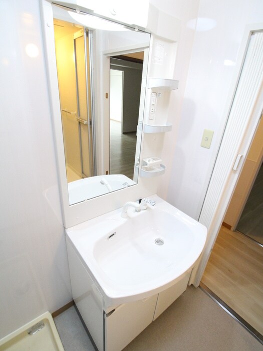 ロイヤルグレイスヴィラの物件内観写真