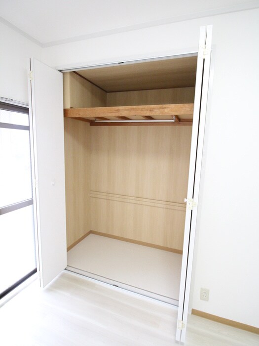 ロイヤルグレイスヴィラの物件内観写真