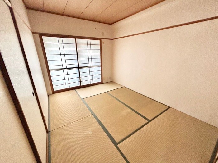 ロイヤルグレイスヴィラの物件内観写真