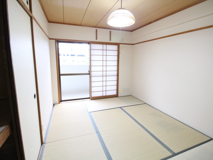 ロイヤルグレイスヴィラの物件内観写真