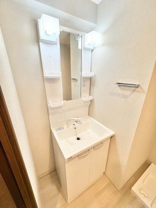 AｒtizA西長堀の物件内観写真