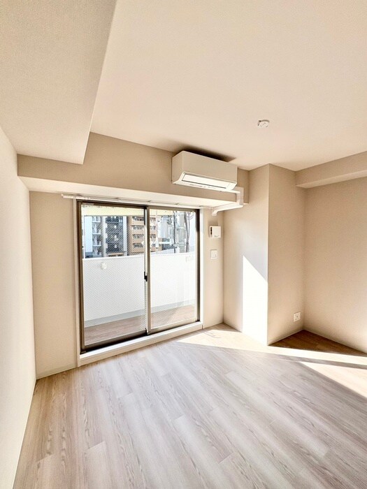 AｒtizA西長堀の物件内観写真