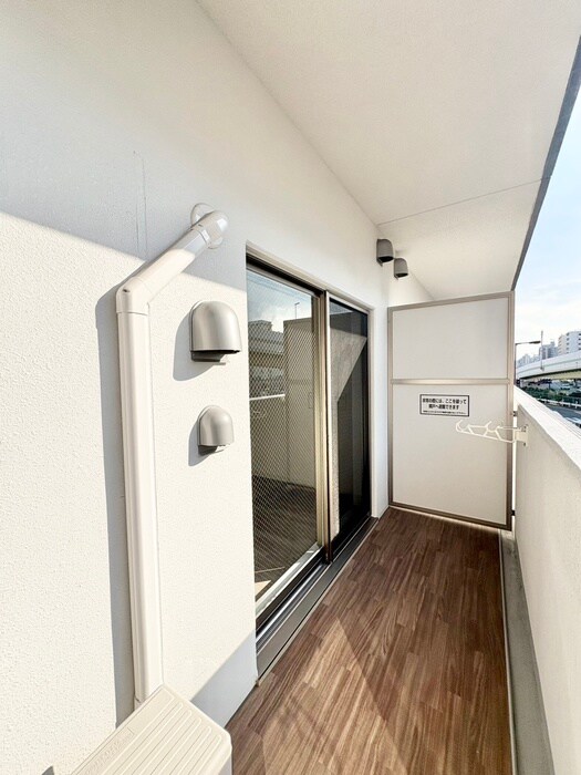 AｒtizA西長堀の物件内観写真