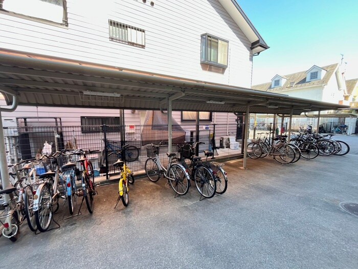 シャン・ド・フルール竹村の物件外観写真