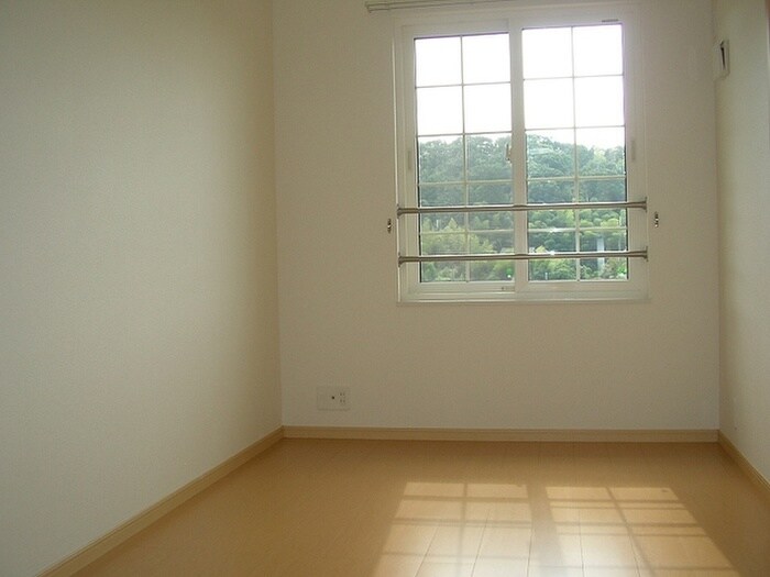 サンハイツ北六甲壱番館の物件内観写真