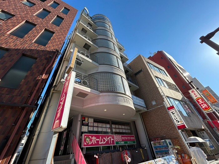 ＵＲＢビルの物件外観写真