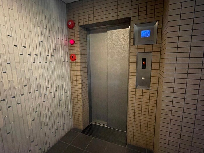 アティ今出川の物件外観写真