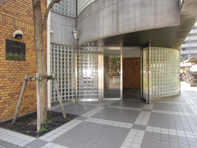 センチュリー上山手の物件外観写真