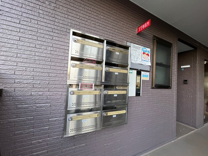 ウォームリブの物件外観写真