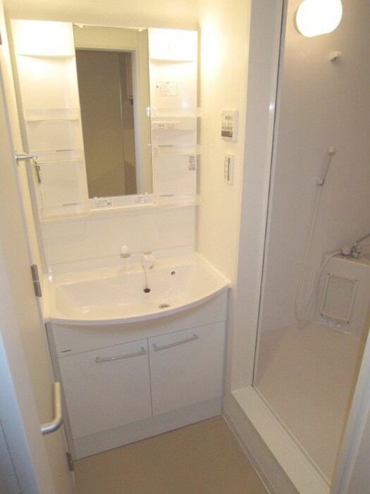 マンションロ－ドウェイの物件内観写真