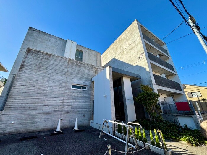 quatre saisonsの物件外観写真