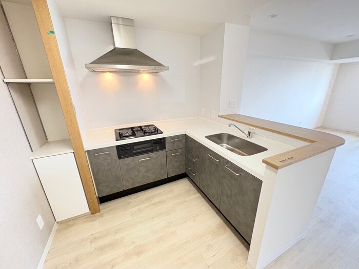 パインフィ－ルド五条の物件内観写真