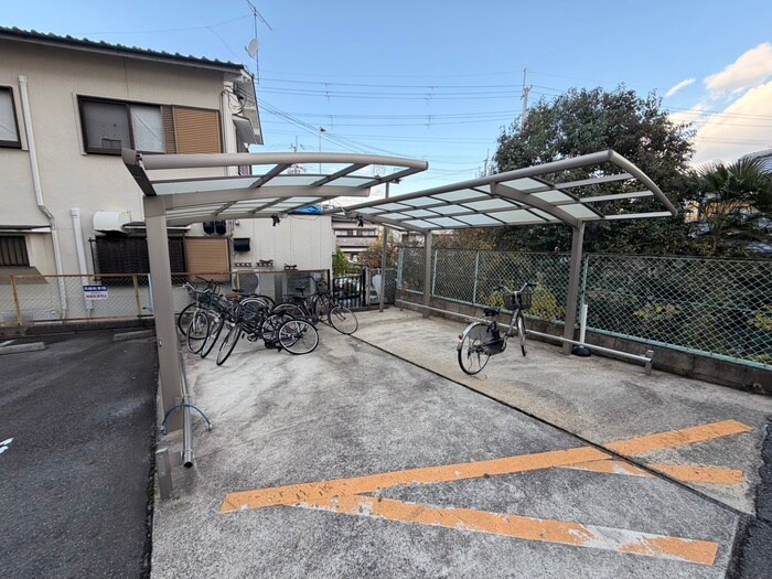 ロイヤルハイツ秀の物件外観写真