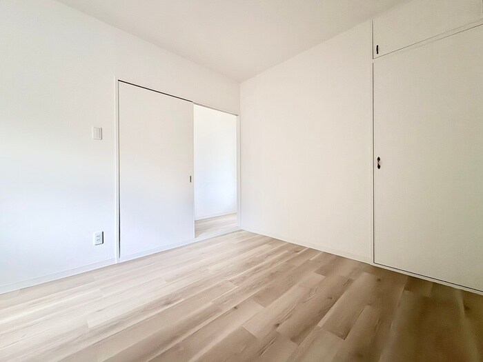 ロイヤルハイツ秀の物件内観写真