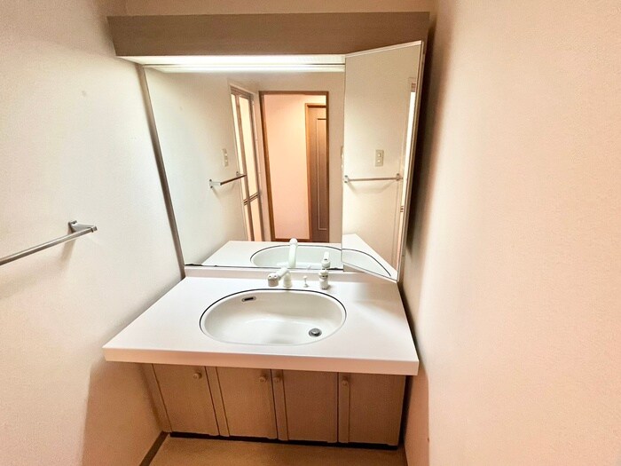 ア－トヒルズの物件内観写真